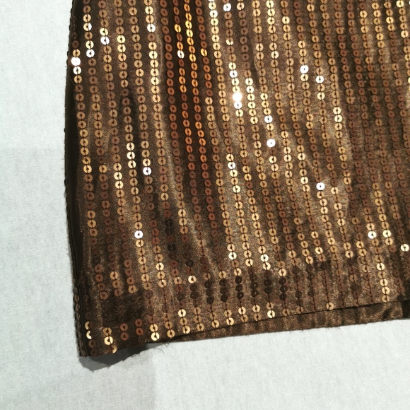 Sequin Gap Skirt - Picture 5 of 7